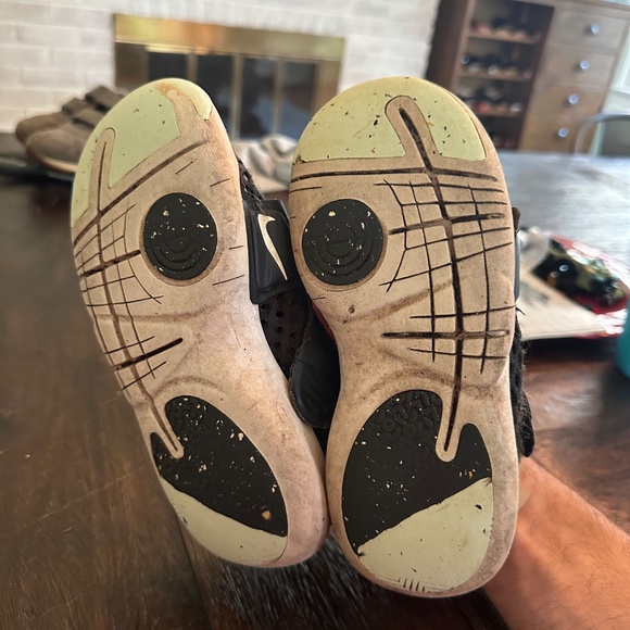 Nike flyease size 13.5 - Picture 4 of 4